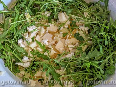 Салат из креветок с апельсином, брынзой и грушами (2-й рецепт)