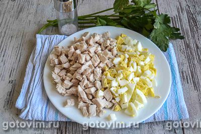 Салат из индейки с грецкими орехами