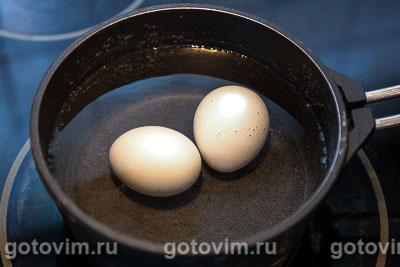 Яйца, фаршированные крабовыми палочками VICI.
