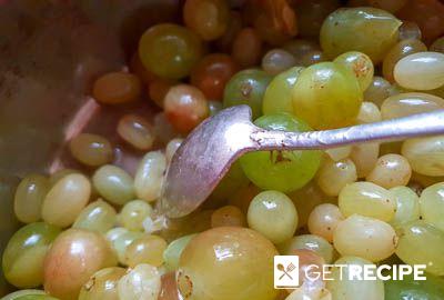 Десерт из виноградного желе со сливочным сыром (2-й рецепт)