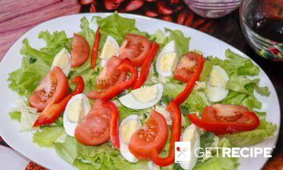 Салат с консервированным тунцом, яйцом и овощами (2-й рецепт)