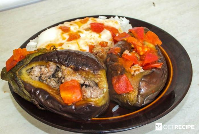 Фатта макдус - фаршированные баклажаны с мясом по-арабски.