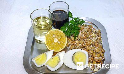 Салат с пророщенной чечевицей, шпинатом и сладким перцем (2-й рецепт)
