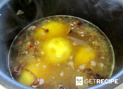 Суп картофельный с сушёными опятами и плавленым сыром в мультиварке (2-й рецепт)