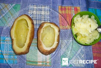 Картофель, фаршированный яйцами и беконом (2-й рецепт)