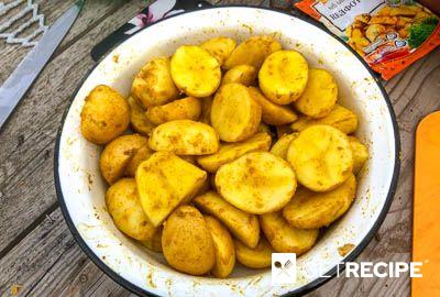 Картошка с беконом на костре (2-й рецепт)