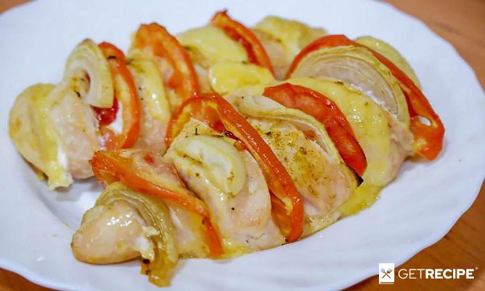 Photo of Запеченное куриное филе с сыром и помидорами (2-й рецепт)