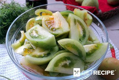 Острые маринованные зеленые помидоры (2-й рецепт)