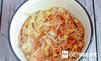 Салат с корейской морковкой, курицей и ветчиной (2-й рецепт)