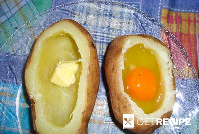 Картофель, фаршированный яйцами и беконом (2-й рецепт)