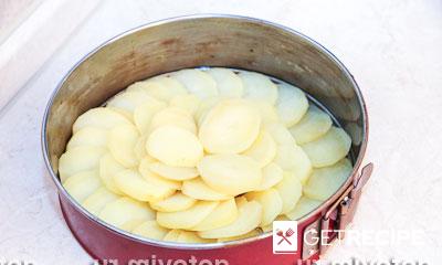 Заливной пирог с картофелем и белыми грибами