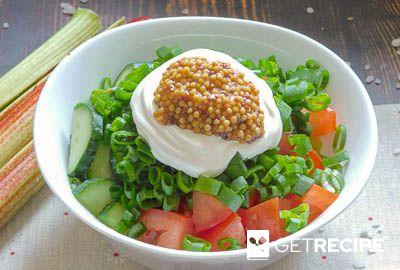 Салат из ревеня с овощами (2-й рецепт)