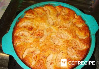 Пирог с яблоками на простокваше.