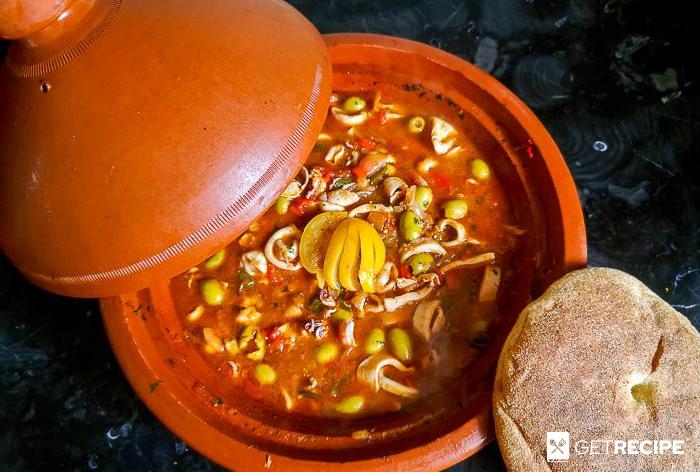 Photo of Кальмары в томатном соусе с оливками по-мароккански в тажине (2-й рецепт)