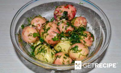 Молодая картошка, запеченная с травами в мультиварке (2-й рецепт)