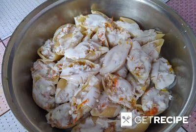Конкильони, фаршированные куриным фаршем и сыром (2-й рецепт)