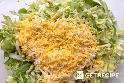 Салат из молодой капусты с рассольным сыром и яйцом (2-й рецепт)