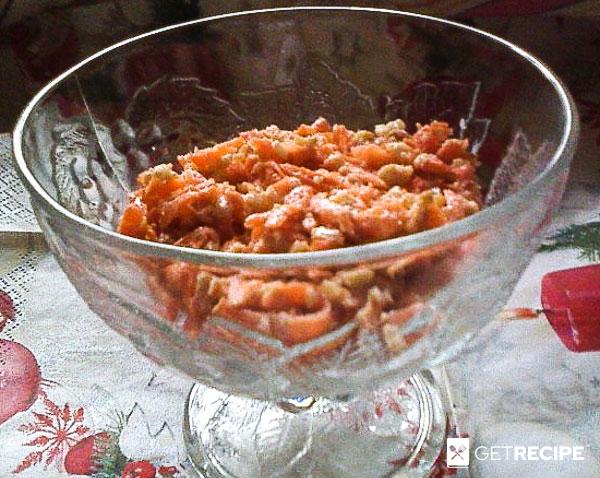 Photo of Салат морковный с орехами и чесноком (2-й рецепт)