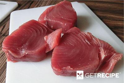 Жареный тунец с соусом-сиропом из виноградного уксуса (2-й рецепт)