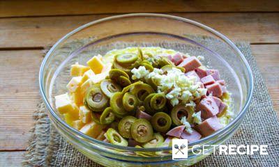 Творожная запеканка с сыром, сосисками и оливками (2-й рецепт)
