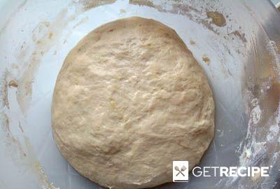 Дрожжевое тесто для пирожков с кукурузным крахмалом (2-й рецепт)