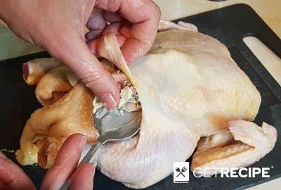 Курица, запеченная с шалфеем и соленой грудинкой (2-й рецепт)