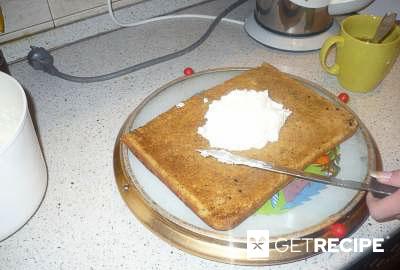 Торт ежевично-банановый со взбитыми сливками (2-й рецепт)