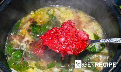 Суп мясной со свежей капустой и молодой ботвой свеклы в мультиварке (2-й рецепт)