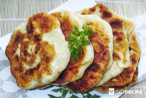 Photo of Молдавские лепешки плацинды с картофелем и курицей.