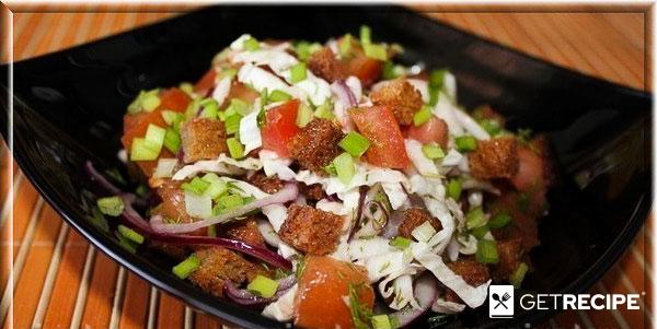 Овощной салат с сухариками (2-й рецепт)