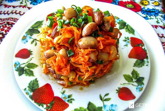 Тушеная морковь с фасолью в томате (2-й рецепт)