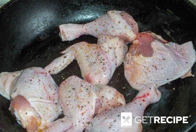 Курица, тушенная с луковыми рулетиками (2-й рецепт)