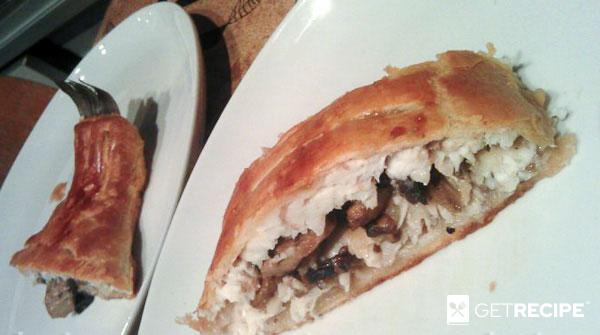 Photo of Пирог с рыбным филе и грибами.