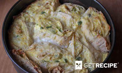 Пирог из лаваша с начинкой из сыра, зелени и вареных яиц (2-й рецепт)