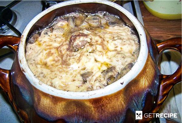 Photo of Мясо с грибами и сыром в горшочках (2-й рецепт)