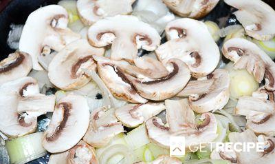 Селедка, запеченная с грибами и овощами под сырной корочкой (2-й рецепт)
