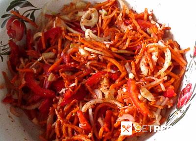 Салат из макарон с корейской морковкой (2-й рецепт)