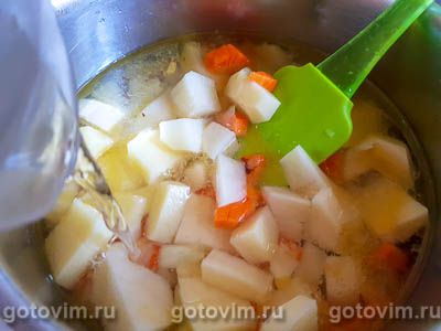 Гороховый суп со щавелем