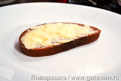 Бутерброд с килькой (Kiluvхileib)