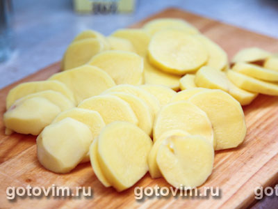 Картофельная запеканка с сыром мюнстер