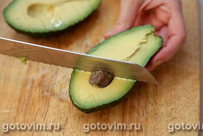 Как почистить авокадо