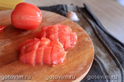 Паста с креветками в томатном соусе.