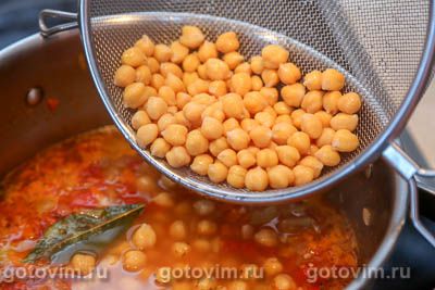 Потахе или испанский суп из нута, овощей и миндаля (Potaje de garbanzos).