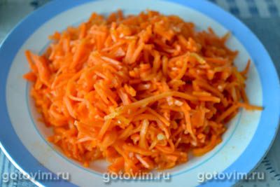 Салат «Мужские слезы» с курицей и корейской морковью.