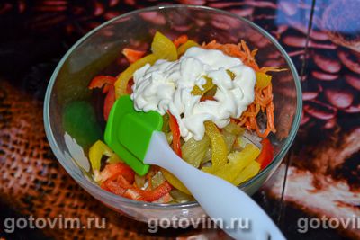 Салат с корейской морковкой и отварным легким