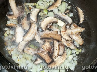 Рисовая запеканка с грибами и мясом индейки