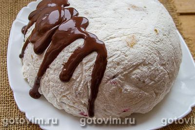 Желейный торт из печенья со сгущенкой без выпечки.