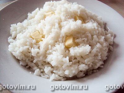 Перец, фаршированный рисом, овощами и грибами