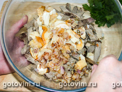 Салат из печени с грибами
