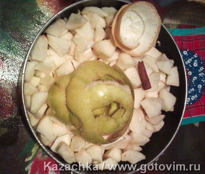 Конфитюр яблочный с лимоном и корицей.